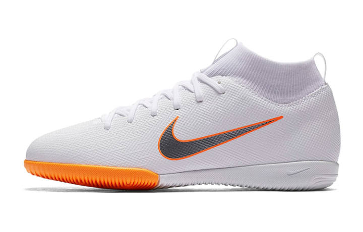 Nike Nike Slip Resistant Cushioning Abrasion Resistant Slip Resistant Cushioning Abrasion Resistant Mid top