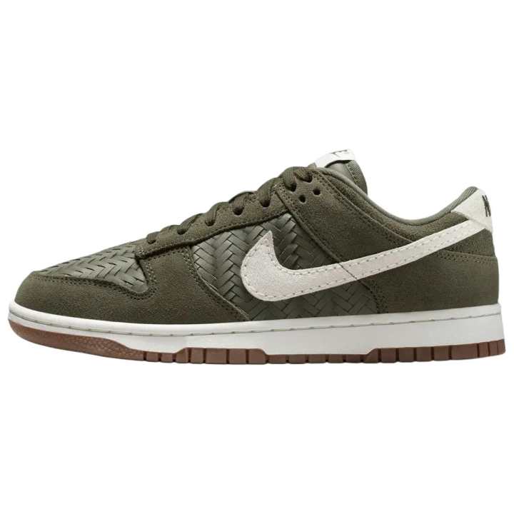 Nike Nike Dunk Low top Skateboard Shoes Women's Green White