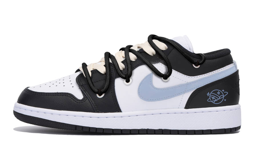 Jordan Jordan Air Jordan 1 Slip Resistant Low top Children's Basketball Shoes Black Teenagers