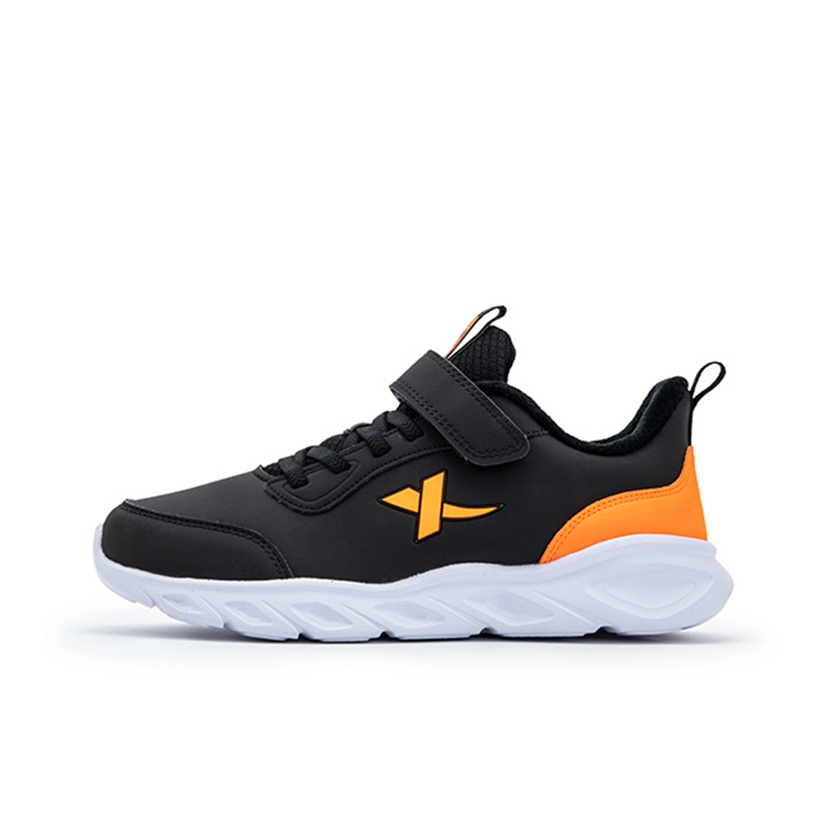 XTEP Slip Resistant And Breathable Slip Resistant And Breathable Low top Kids Lifestyle Shoes Black Orange Kids'