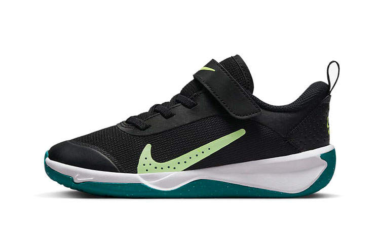 Nike Nike Omni Multi Court Multi Court Slip Resistant Abrasion Resistant Low top Kids Lifestyle Shoes Black Green Kids'