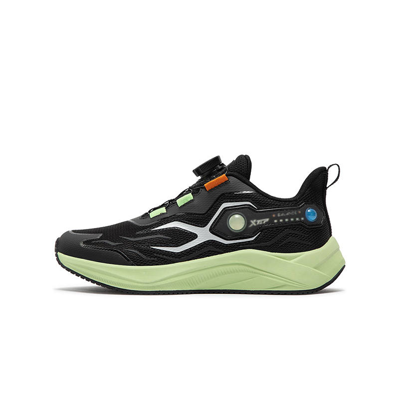 XTEP X Mecha Synthetic Leather, Textile Slip Resistant, Abrasion Resistant, Lightweight Cushioning