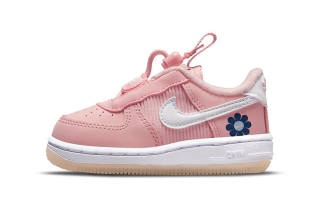 Nike Air Force 1 Toggle SE Low top Skateboard Shoes Pink White Infant And Toddler