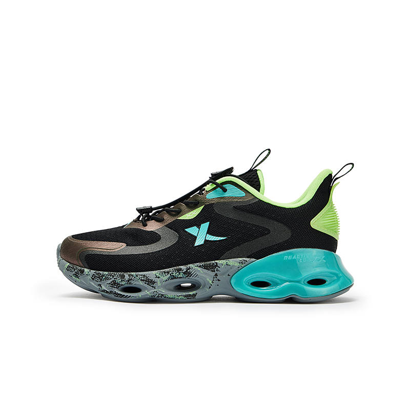 XTEP Cushioning Spin 10.0 Low top Running Shoes Black/Aurora Green Teenagers