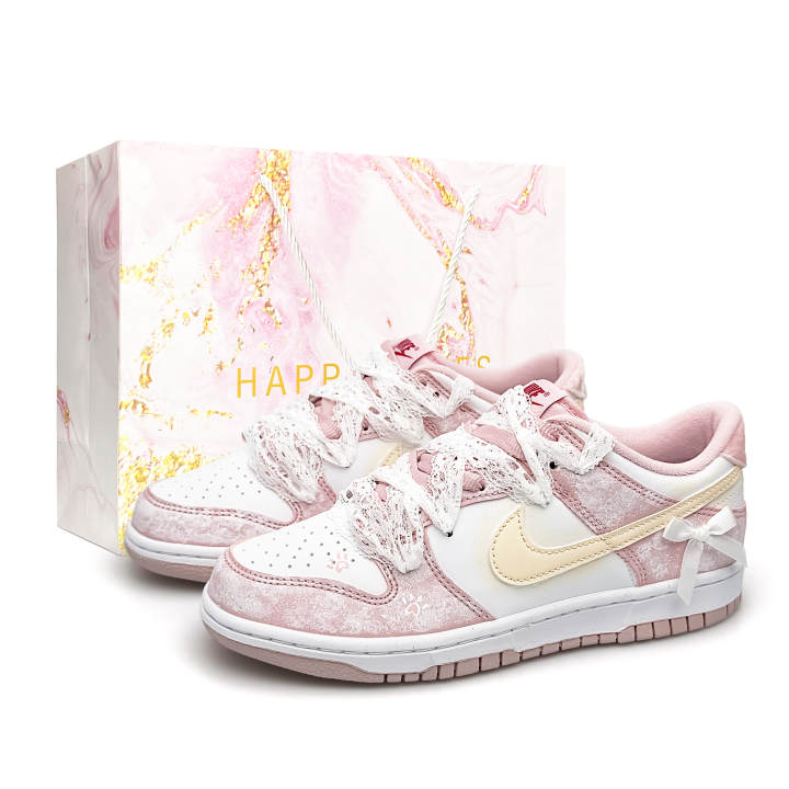 Nike Nike Dunk Preserved Pink Peach Low top Kids' Skateboarding Shoes Pink White Beige Unisex