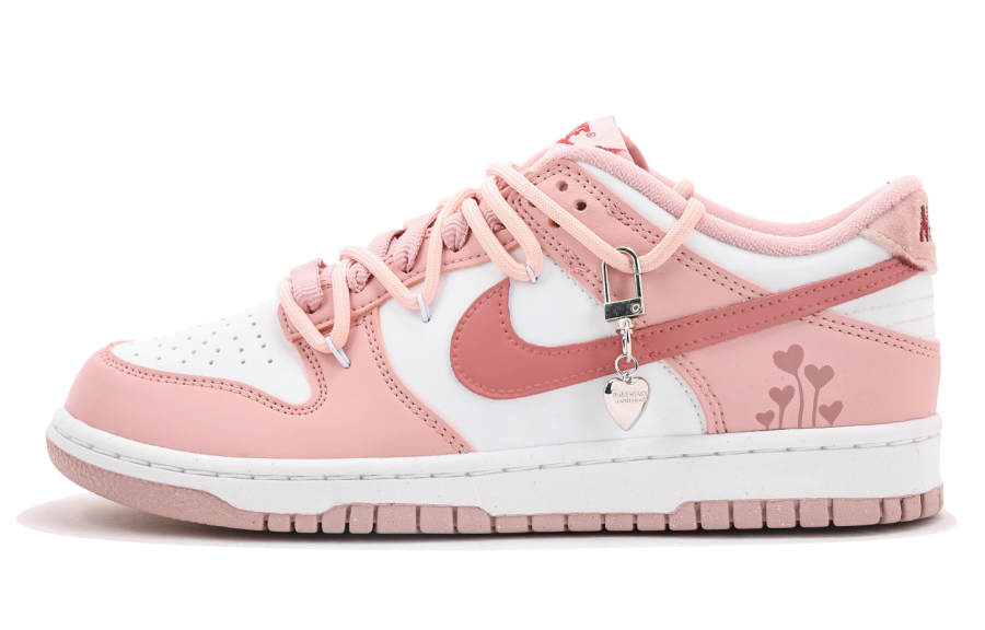 Nike Nike Dunk Scavenger Wu Low top Kids' Skateboarding Shoes Pink White Teenagers