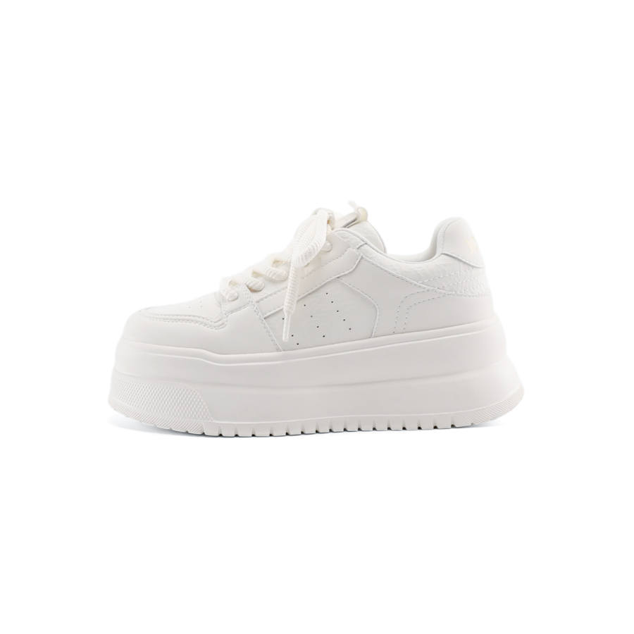 JOSINY Comfortable Round Toe Platform Coverage Slip Resistant Low top Skateboard Shoes Women's Ecru