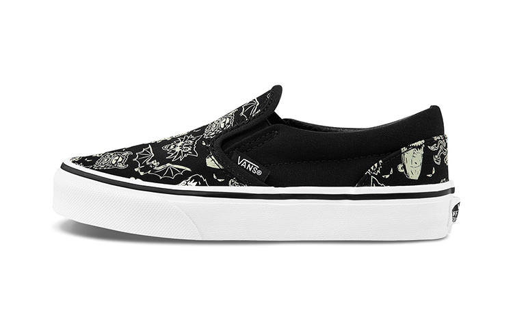 Vans Slip on Canvas Low top Kids' Skateboarding Shoes Black Children Aged 3 7 Years Old