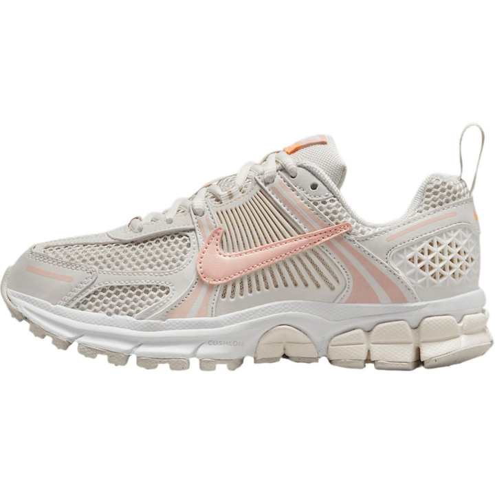 Nike Nike Zoom Vomero 5 Low top Running Shoes Beige Unisex