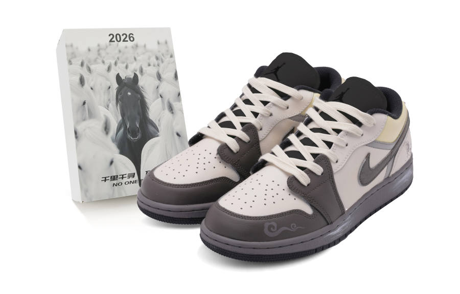 Jordan Jordan Air Jordan 1 Gray White Ma Xu Leather Slip Resistant Abrasion Resistant Low top Children's Basketball Shoes