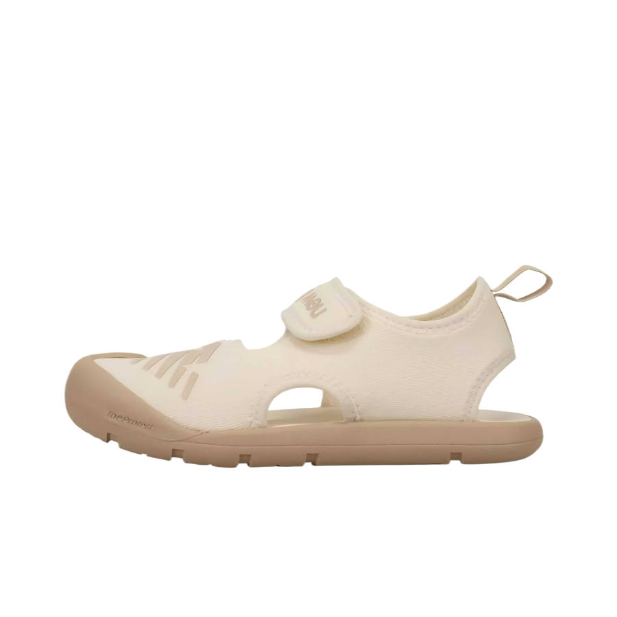 New Balance New Balance NB CRSR Low top Children's Sandals Brown Children Aged 3 7 Years Old