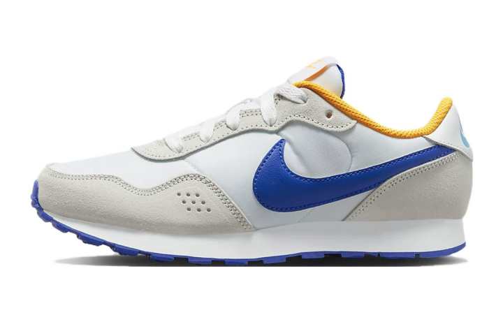 Nike Nike MD Valiant 'Summit White Racer Blue' GS