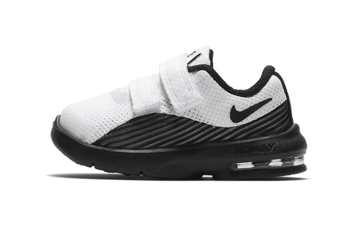 Nike Nike Air Max Advantage 2 Low top Running Shoes White Black Infant And Toddler
