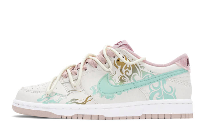 Nike Nike Dunk White Slip Resistant Abrasion Resistant Slip Resistant Abrasion Resistant Low top Kids' Skateboarding Shoes