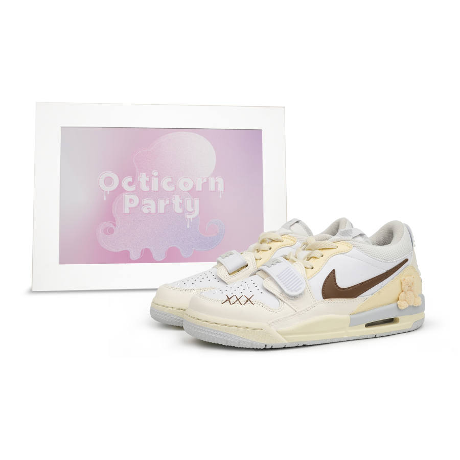Jordan Jordan Legacy 312 Slip Resistant Anti Kick Cushioning Low top Children's Basketball Shoes Beige Teenagers