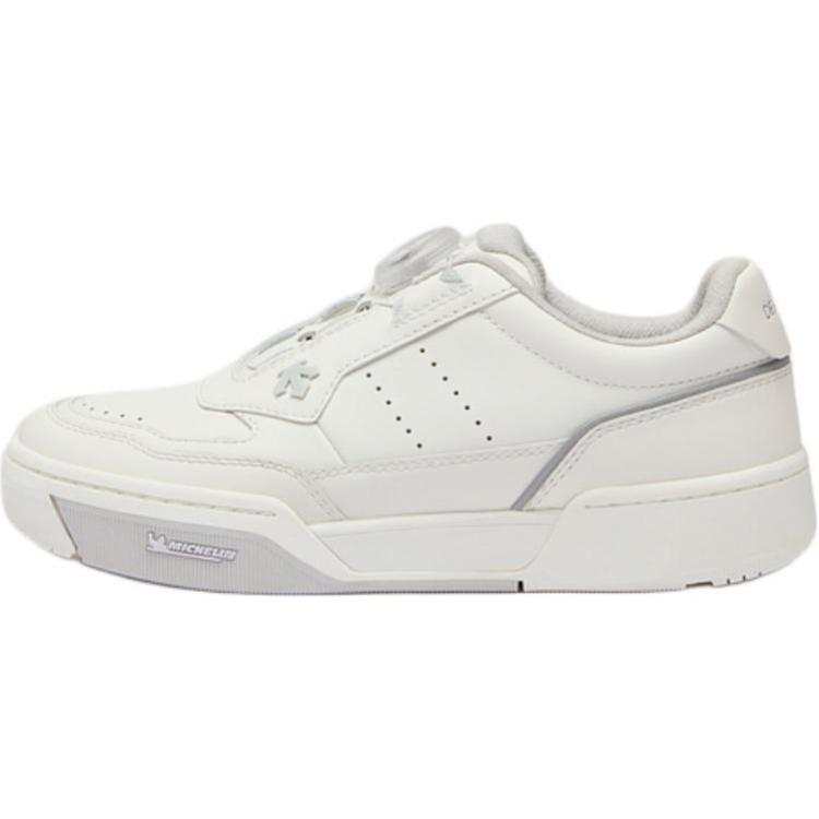 DESCENTE Movewear Abrasion Resistant Abrasion Resistant Low top Kids Lifestyle Shoes White Kids'