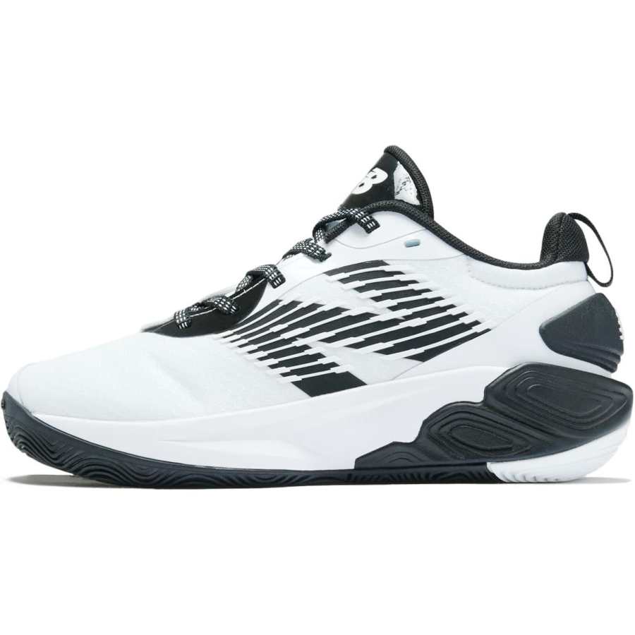 New Balance New Balance Two WXY V5 Comfortable Low top Children's Basketball Shoes White Teenagers