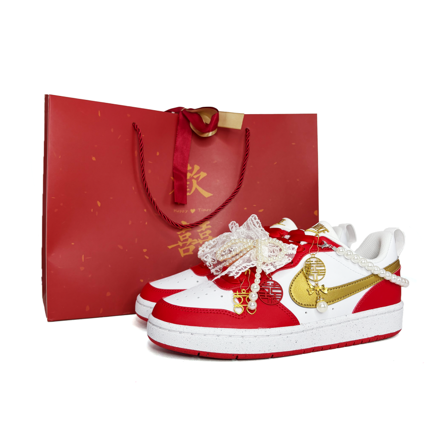 Nike Nike Court Borough Slip Resistant Abrasion Resistant Low top Skateboard Shoes Gold Red Teenagers