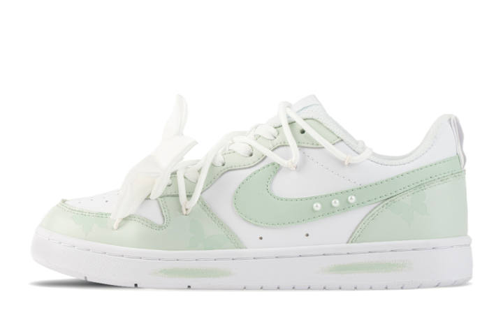 Nike Nike Court Borough Low 2 Leather Slip Resistant Cushioning Slip Resistant Cushioning Low top Kids' Skateboarding Shoes