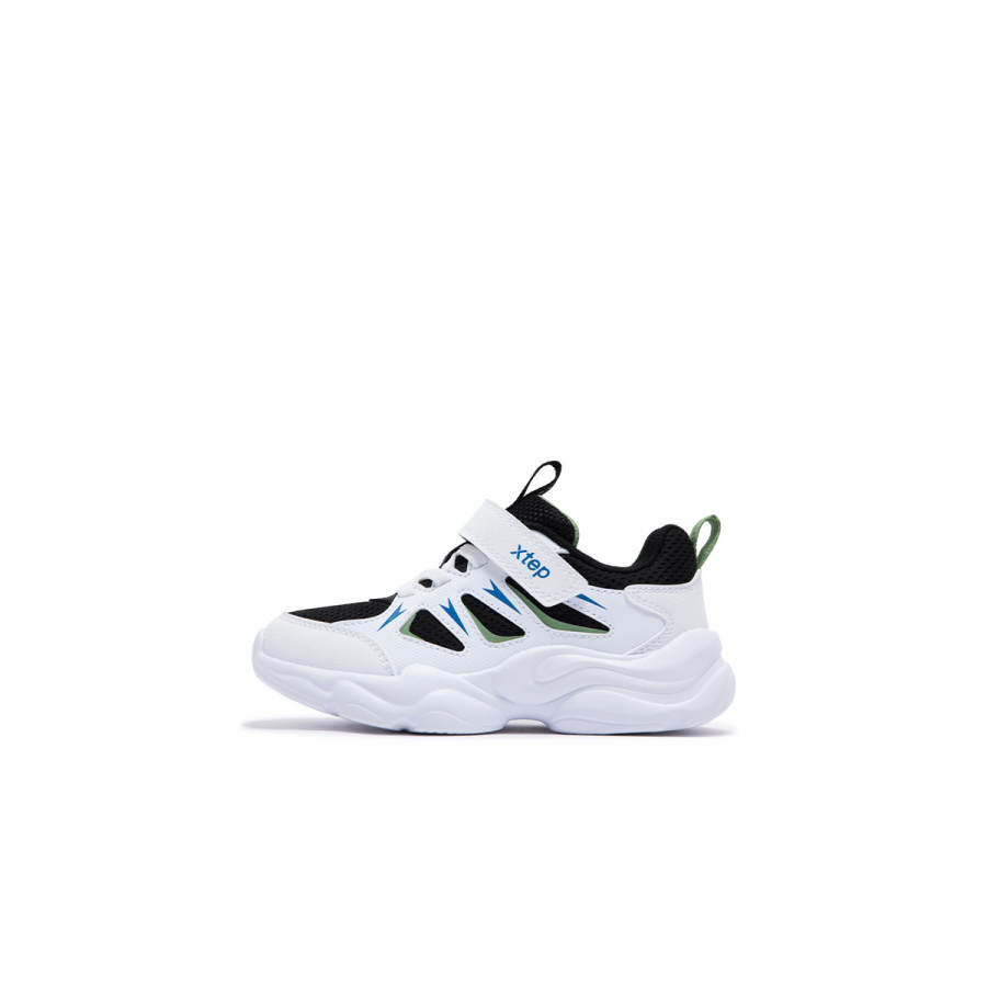 XTEP Synthetic Leather Slip Resistant Abrasion Resistant Low top Kids Lifestyle Shoes White Black