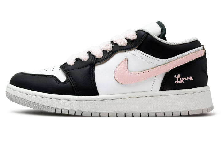 Jordan Jordan Air Jordan 1 Urban Chic Style Love Leather Slip Resistant Abrasion Resistant Slip Resistant Abrasion Resistant