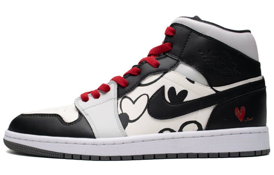 Jordan Jordan Air Jordan 1 Mixed Heart Slip Resistant And Breathable Mid top Children's Basketball Shoes Black Teenagers
