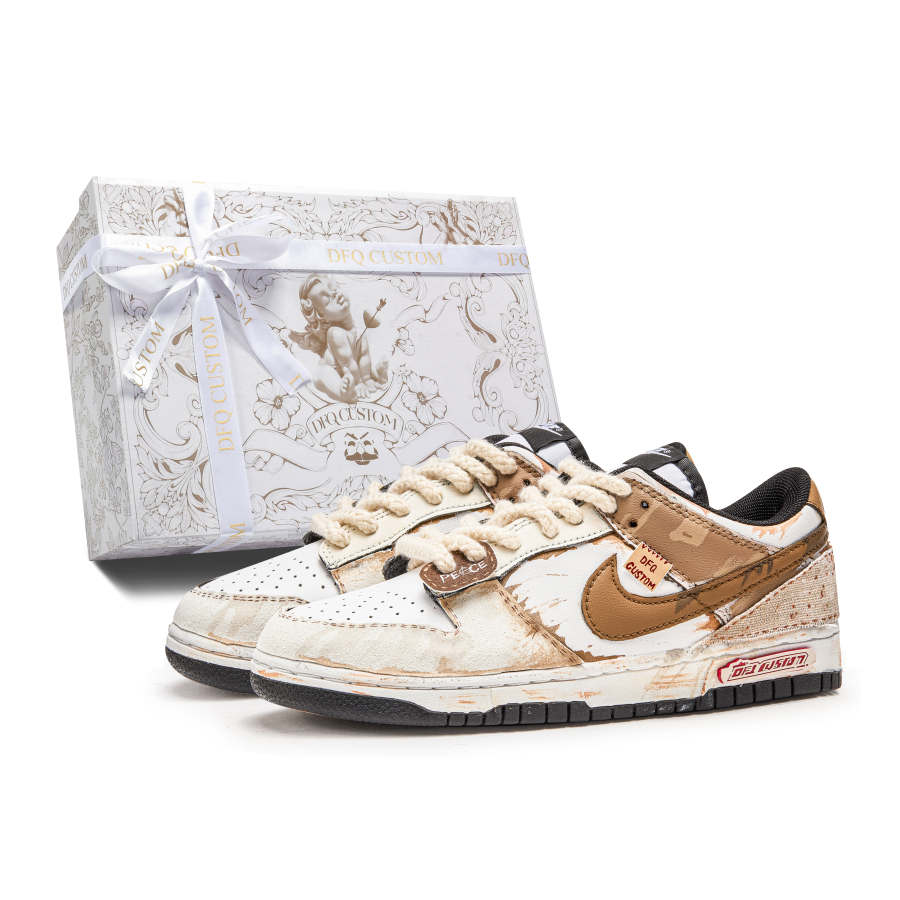 Nike Nike Dunk Compact Era Slip Resistant Cushioning Slip Resistant Cushioning Low top Skateboard Shoes Brown White Kids'