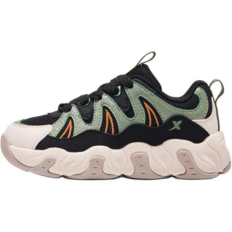 XTEP Low top Kids Lifestyle Shoes Black Green Children Aged 3 7 Years Old
