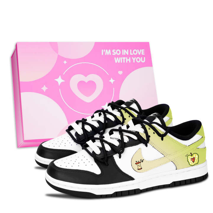Nike Nike Dunk Apple Heart Fun Leather Slip Resistant Lightweight Cushioning Slip Resistant Lightweight Cushioning Low top