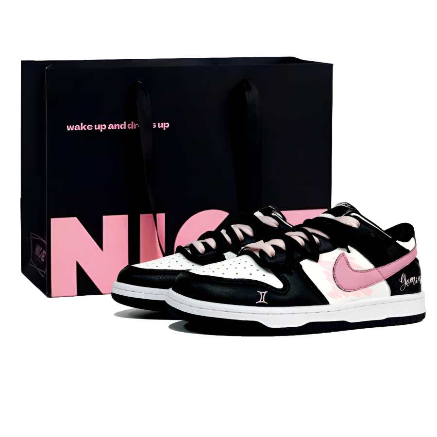 Nike Nike Dunk Leather Abrasion Resistant Abrasion Resistant Low top Kids' Skateboarding Shoes Black Teenagers