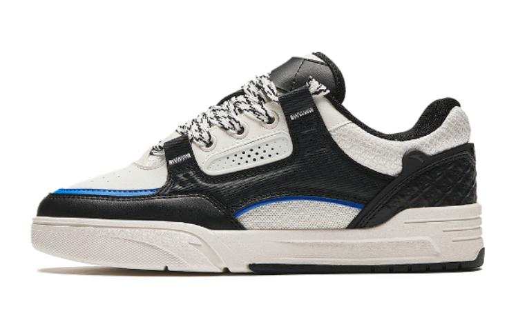 Antakids Comfortable Low top Skateboard Shoes Black White Teenagers