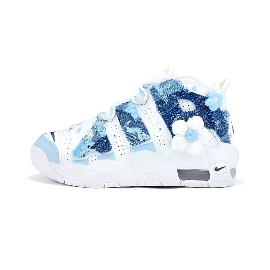 Nike Nike Air More Uptempo Mid top Children's Basketball Shoes White Ice Blue Teenagers