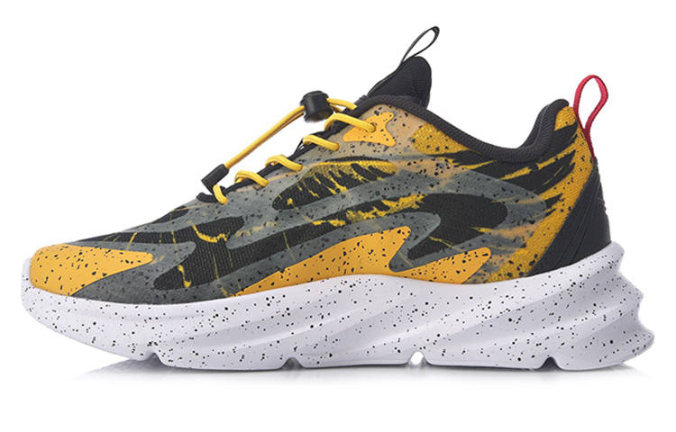 Li-Ning YOUNG Li Ning YOUNG Night Elf Low top Athletic Shoes Yellow Black Teenagers