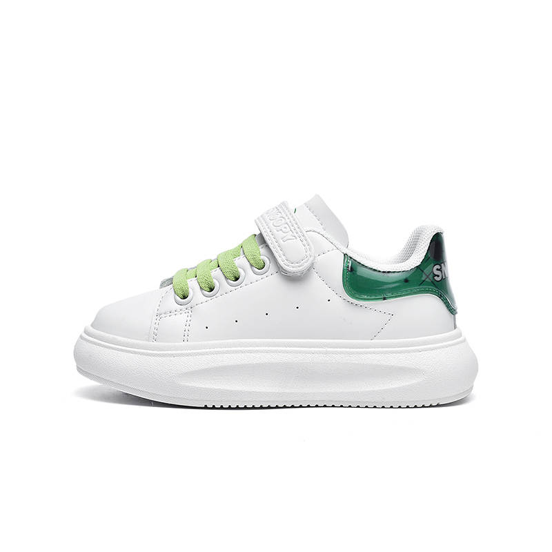 SNOOPY Cloud Wander Slip Resistant, Abrasion Resistant, Lightweight Cushioning Low top Kids Lifestyle Shoes Green Kids'