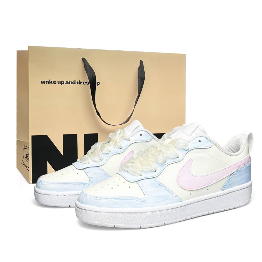 Nike Nike Court Borough Low 2 Leather Abrasion Resistant Slip Resistant Low top Kids' Skateboarding Shoes White Teenagers