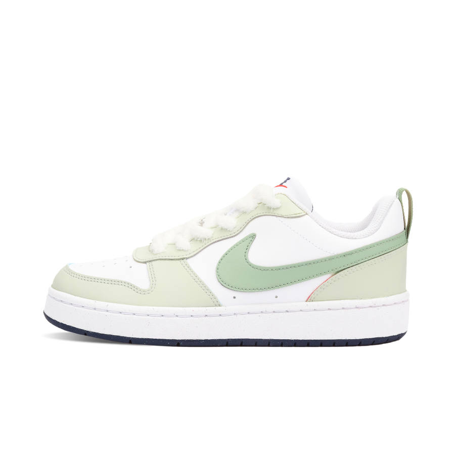 Nike Nike Court Borough Cushioning Abrasion Resistant Breathable Low top Kids' Skateboarding Shoes Green Teenagers