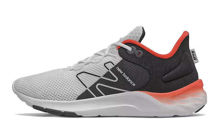 New Balance New Balance NB Fresh Foam Mid top Kids' Running Shoes White Black Teenagers