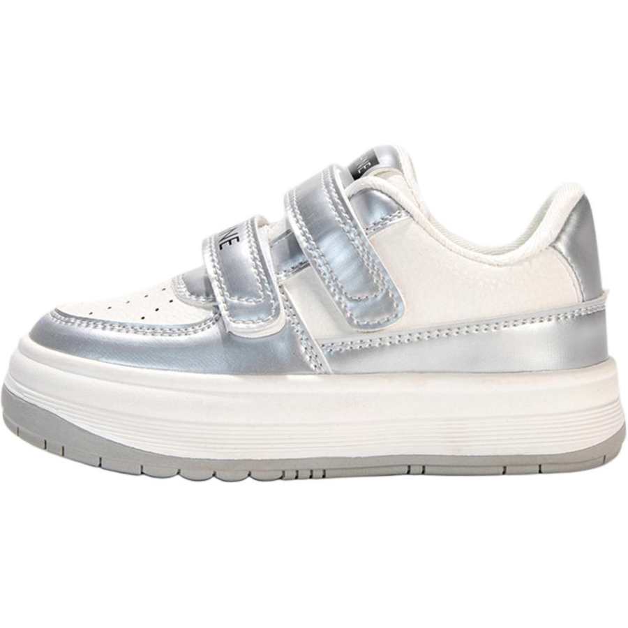 DAPHNE KIDS Slip Resistant, Abrasion Resistant, Lightweight Cushioning Skateboard Shoes Kids'