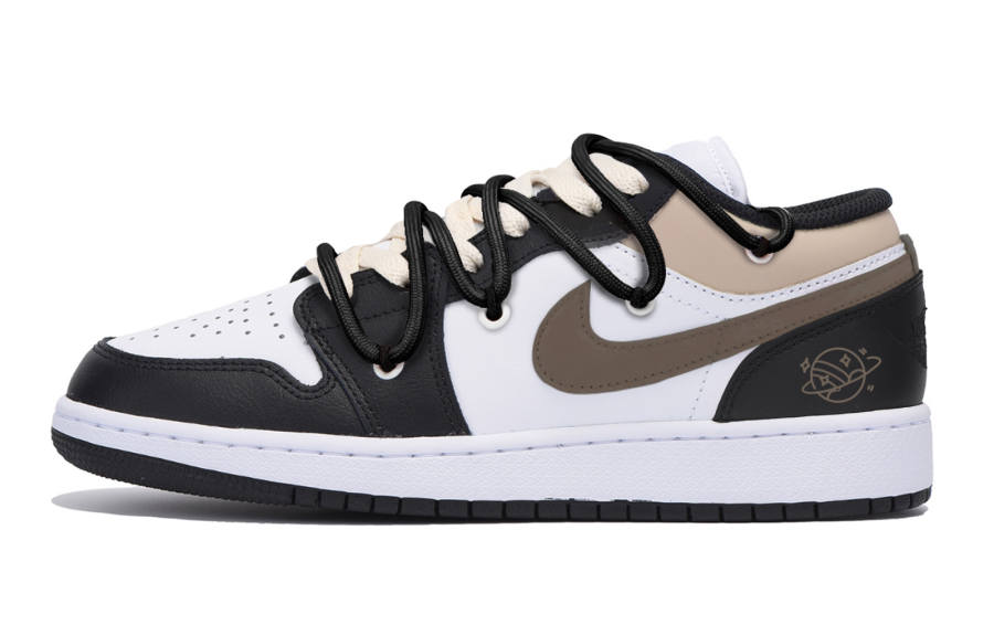 Jordan Jordan Air Jordan 1 Slip Resistant Low top Children's Basketball Shoes Black Teenagers