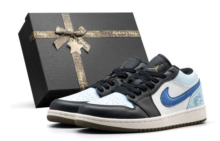 Jordan Jordan Air Jordan 1 Ice Blue Lily Whisper Leather Slip Resistant Abrasion Resistant Slip Resistant Abrasion Resistant