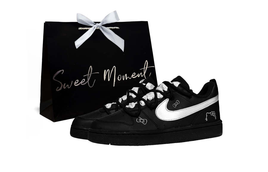 Nike Nike Court Borough Silk Black Cat 2.0 Leather Low top Kids' Skateboarding Shoes Black Teenagers