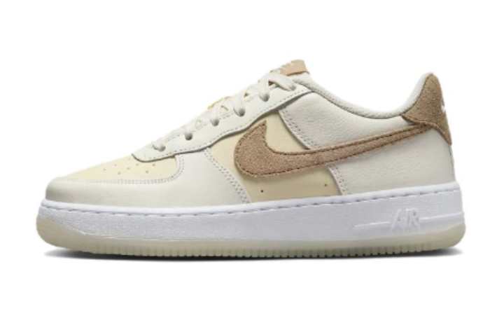 Nike Nike Air Force 1 Slip Resistant Abrasion Resistant Low top Skateboard Shoes Beige Kids'