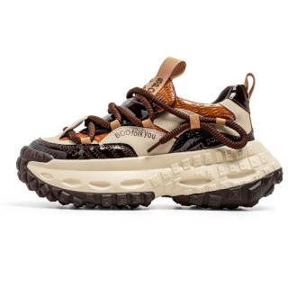 Beerus Chunky Sneakers Unisex Low Top White/Black/Brown