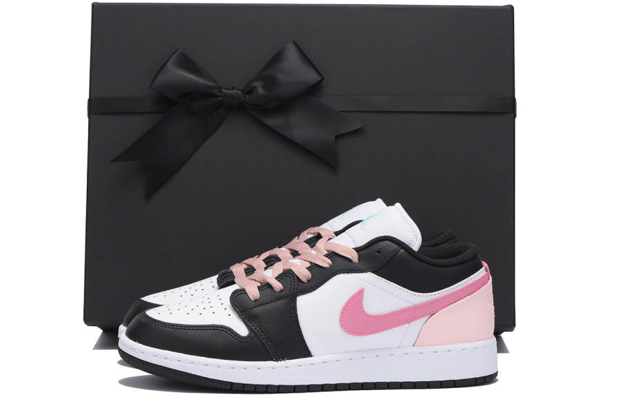 Jordan Jordan Air Jordan 1 Slip Resistant Low top Children's Basketball Shoes Black Pink Teenagers