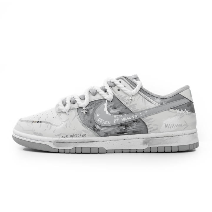 Nike Nike Dunk Low top Skateboard Shoes Men's Gray