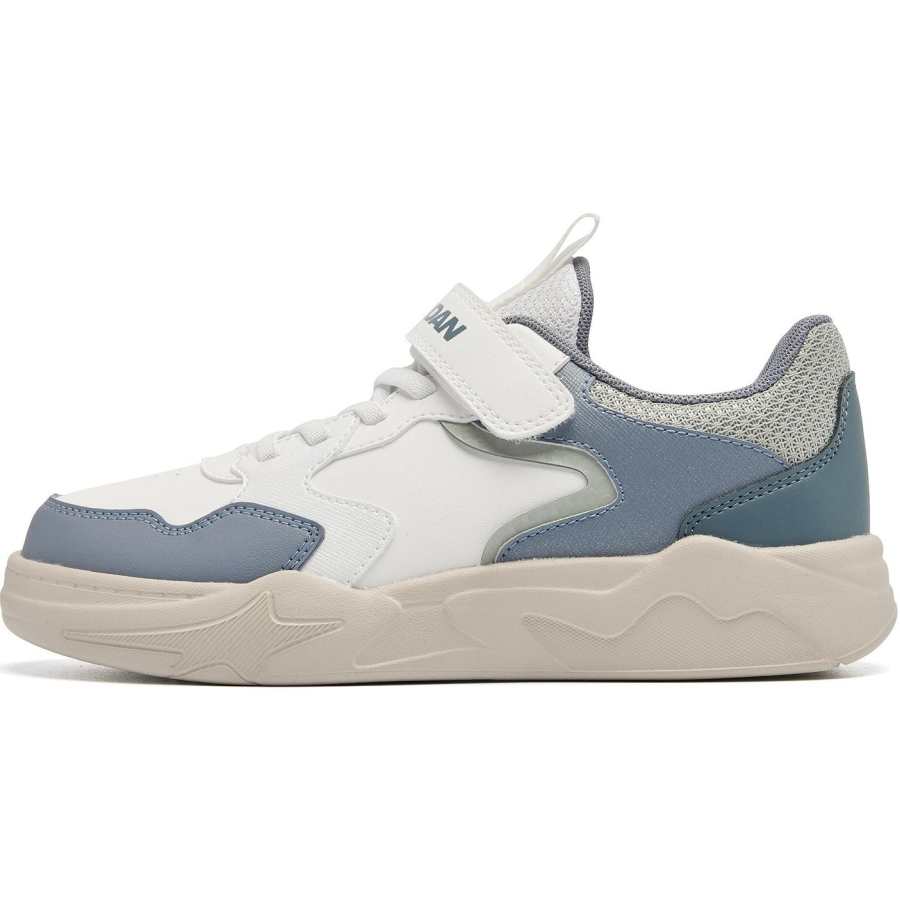 QIAODAN Textile, Synthetic Leather Low top Skateboard Shoes Jordan White/Reed Gray Green