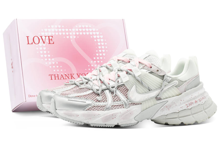 Nike Nike V2K Run Slip Resistant Slip Resistant Low top Kids' Running Shoes Gray Pink Teenagers