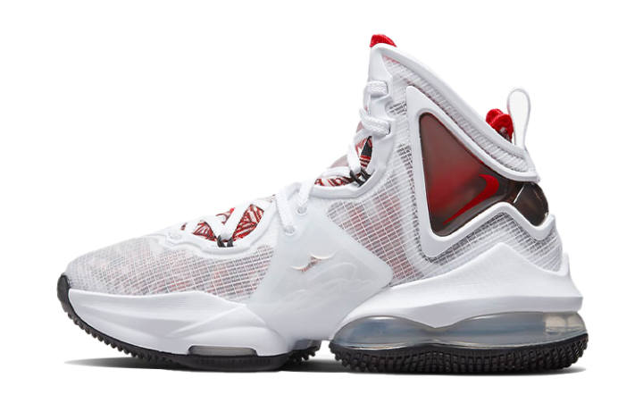 Nike Nike LeBron 19 Sketch GS