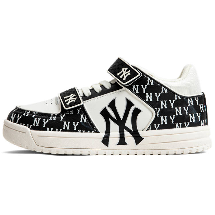 MLB New York Yankees Slip Resistant Abrasion Resistant Slip Resistant Abrasion Resistant Low top Kids Lifestyle Shoes
