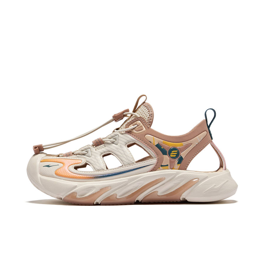 ERKE KIDS Slip Resistant, Breathable, And Quick Dry Low top Sandal Warm Linen/Elk Brown Kids'